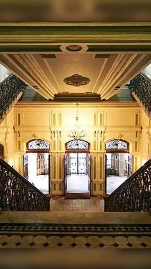 From Ambani to Bollywood: Most Expensive Homes in India Revealed