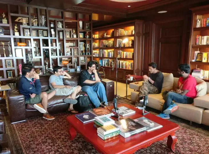 Mannat Shahrukh Khan House Mumbai Tour & Highlights