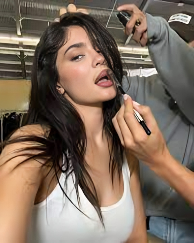 Kylie Jenner 10 Steps Makeup Routine Best Transformation